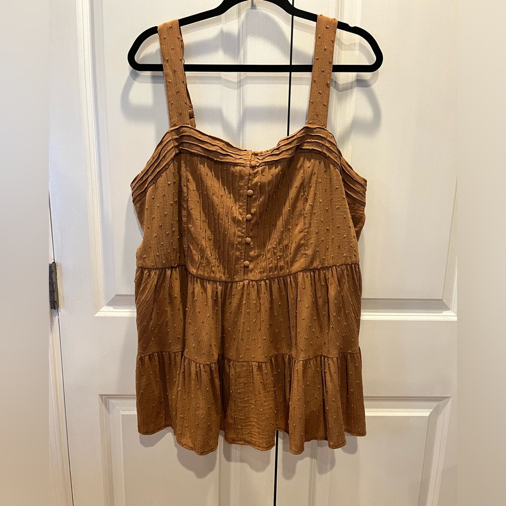 Torrid 3x babydoll tier sleeveless top. Great condition. Never dried in dryer.